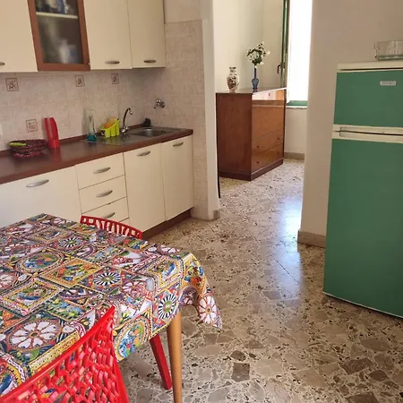 Apartment Vacanze Piazza Del Popolo *